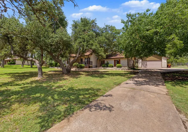 5th image of 502 S Lariat Cir, Dripping Springs, TX 78620 | MLS# 3466900