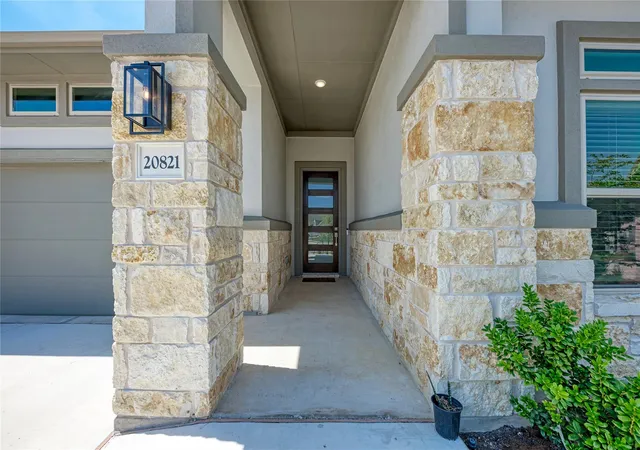 Photo 3 of Single family home for sale at 20821 Schuster St, Manor, TX 78653 | MLS# 7857180 | Listing updated on 2026-07-25