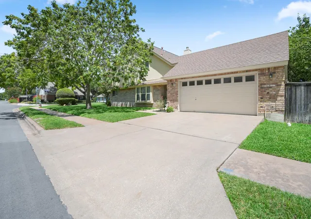 3rd image of 601 Maplewood Cir, Pflugerville, TX 78660 | MLS# 6572894