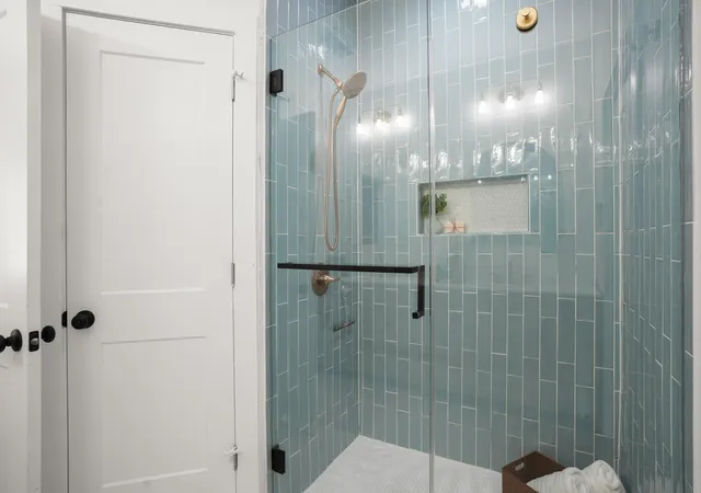 Photo 4 of Single family home for sale at 7903 Bixler Dr, Austin, TX 78744 | MLS# 1384452 | Listing updated on 2026-10-28