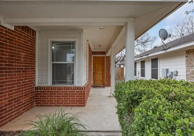 Photo 2 of Single family home for sale at 3209 Etheredge Dr, Austin, TX 78725 | MLS# 9493180 | Listing updated on 2026-10-04