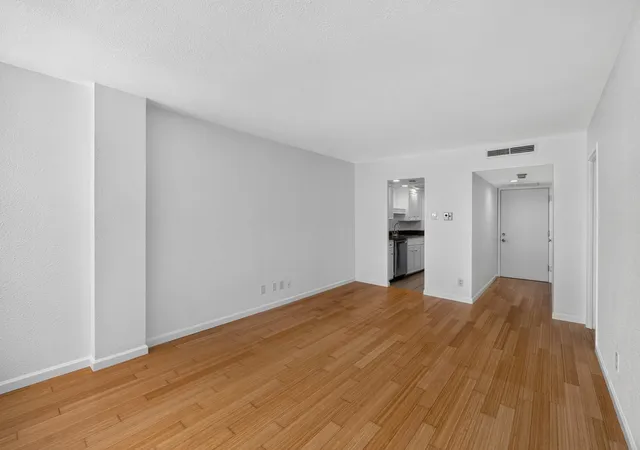 4th image of 1800 Lavaca St, Austin, TX 78701
