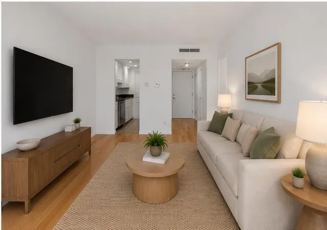5th image of 1800 Lavaca St, Austin, TX 78701