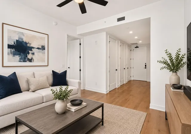4th image of 84 East Ave #3808, Austin, TX 78701 | MLS# 5989835