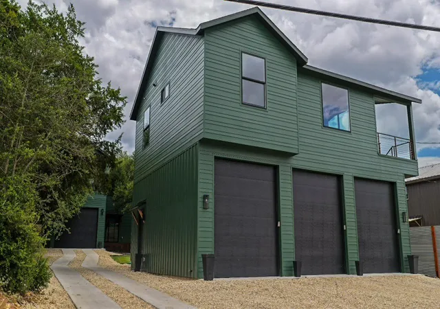 Photo 1 of Single family home for sale at 1301 Minnie Dr, Austin, TX 78732 | MLS# 1478351 | Listing updated on 2026-08-21