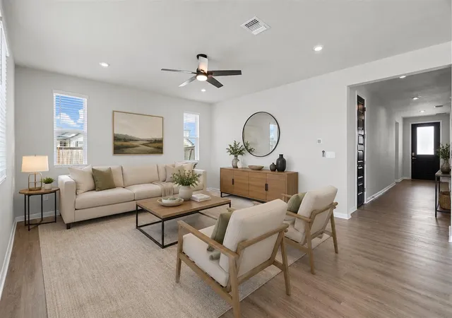 Photo 3 of Single family home for sale at 20601 Stelfox St, Manor, TX 78653 | MLS# 5298433 | Listing updated on 2026-09-30