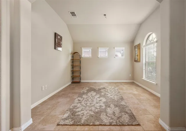 Photo 4 of Single family home for sale at 258 Snow Owl Holw, Buda, TX 78610 | MLS# 7784597 | Listing updated on 2026-09-28