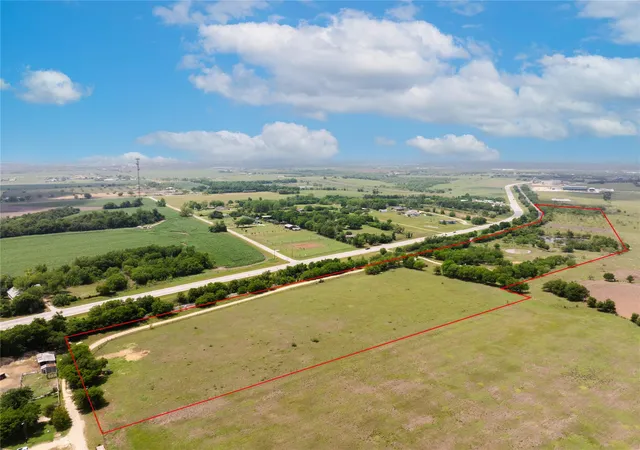 1st image of 2901 And 2973 S Main St, Taylor, TX 76574 | MLS# 2494219