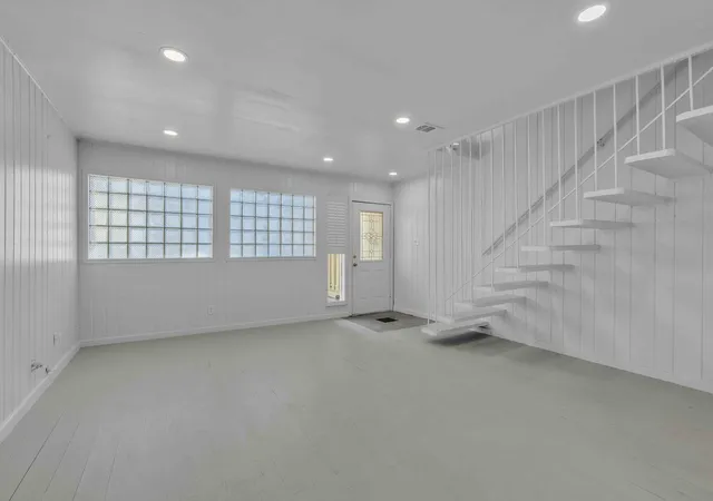 1st image of 5210 Woodrow Ave, Austin, TX 78756 | MLS# 8591338