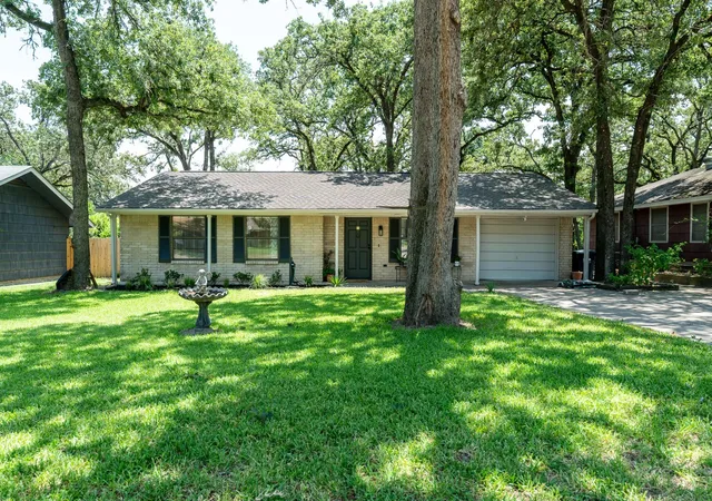 1st image of 2003 Alcoa Ave, Rockdale, TX 76567 | MLS# 1646489