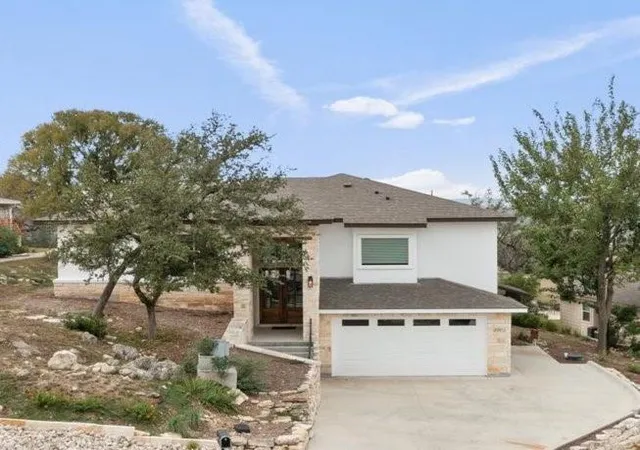 Photo 1 of Single family home for sale at 20913 Nimitz Ave, Lago Vista, TX 78645 | MLS# 9883285 | Listing updated on 2026-08-22