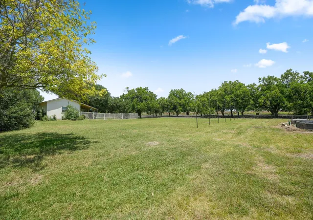 37th image of 280 Windy Ln, Taylor, TX 76574 | MLS# 2352011