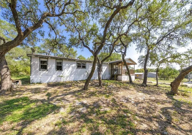 Photo 2 of Manufactured home for sale at 1205 Willis Way, San Marcos, TX 78666 | MLS# 3588208 | Listing updated on 2026-07-24