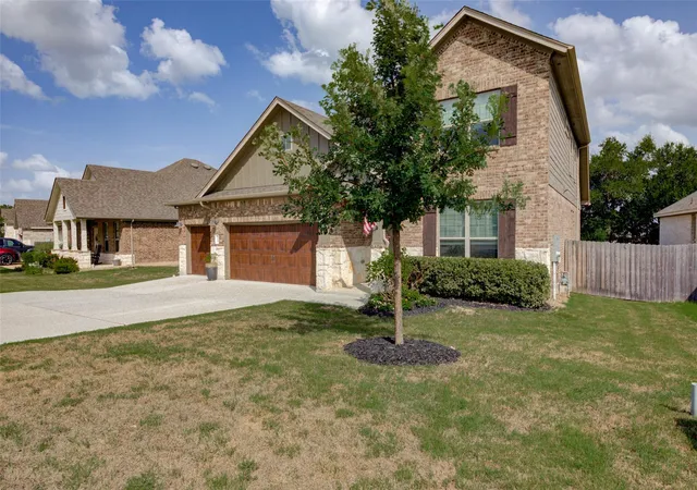 Photo 2 of Single family home for sale at 175 Goshen Dr, Dripping Springs, TX 78620 | MLS# 9953067 | Listing updated on 2026-08-26