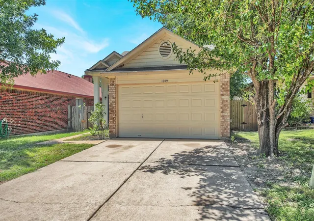 3rd image of 1609 Harness Raceway St, Pflugerville, TX 78660 | MLS# 8692347