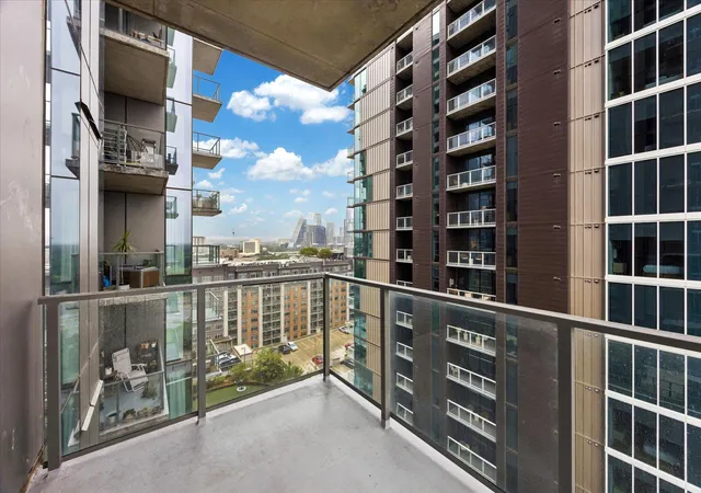 Photo 4 of Condo for sale at 44 East Ave #1407, Austin, TX 78701 | MLS# 1070718 | Listing updated on 2026-09-28