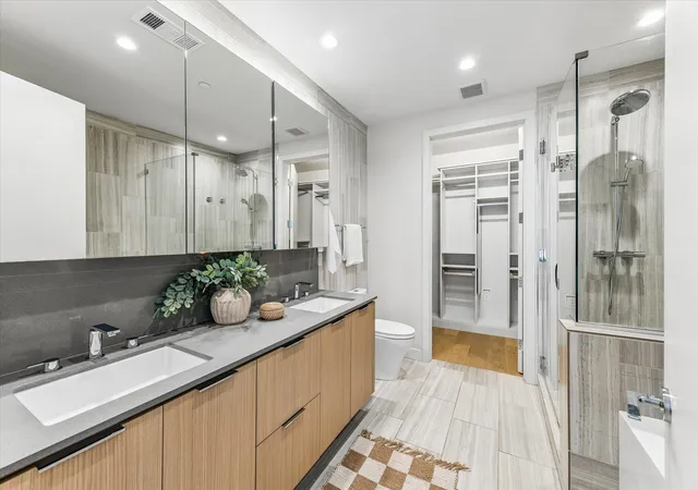 Photo 3 of Condo for sale at 44 East Ave #1407, Austin, TX 78701 | MLS# 1070718 | Listing updated on 2026-09-28