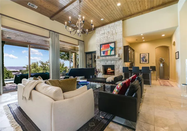 Photo 1 of Single family home for sale at 202 Hidden Hills Cv, Spicewood, TX 78669 | MLS# 5323005 | Listing updated on 2026-10-29