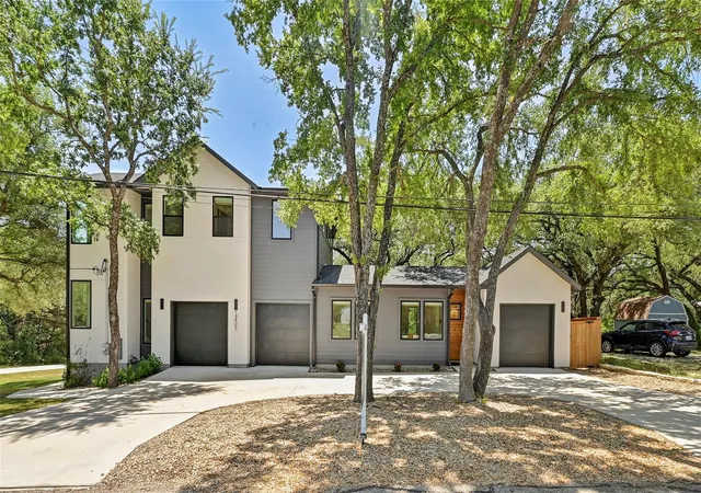 2nd image of 18405 Georgetown Dr, Jonestown, TX 78645 | MLS# 3198789