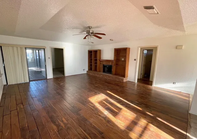 Photo 2 of Single family home for sale at 401 Highridge Cv, Killeen, TX 76543 | MLS# 6821241 | Listing updated on 2026-07-27