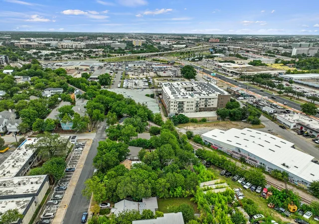 Photo 4 of Land for sale at 5309 Martin Ave, Austin, TX 78751 | MLS# 7933895 | Listing updated on 2026-08-10