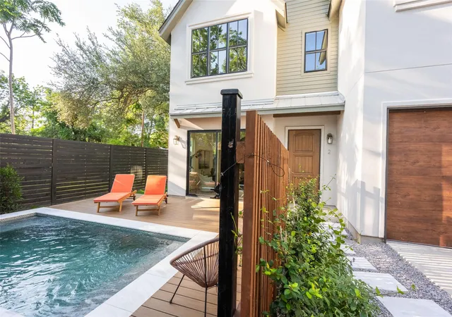 Photo 3 of Single family home for sale at 2506 E 2nd Street #2, Austin, TX 78702 | MLS# 7921220 | Listing updated on 2026-09-28