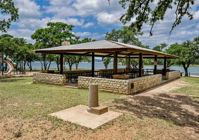 Photo 4 of Single family home for sale at 21711 Crystal Way, Lago Vista, TX 78645 | MLS# 9112946 | Listing updated on 2026-08-30