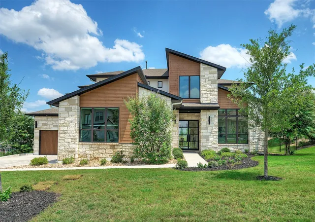 Photo 40 of Mansion for sale at 6825 Davenport Div Rd, Austin, TX 78738 | MLS# 5182513 | Listing updated on 2026-08-31