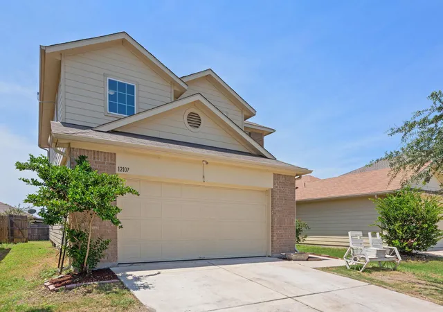 Photo 3 of Single family home for sale at 12107 Jamie Dr, Manor, TX 78653 | MLS# 2944625 | Listing updated on 2026-10-08