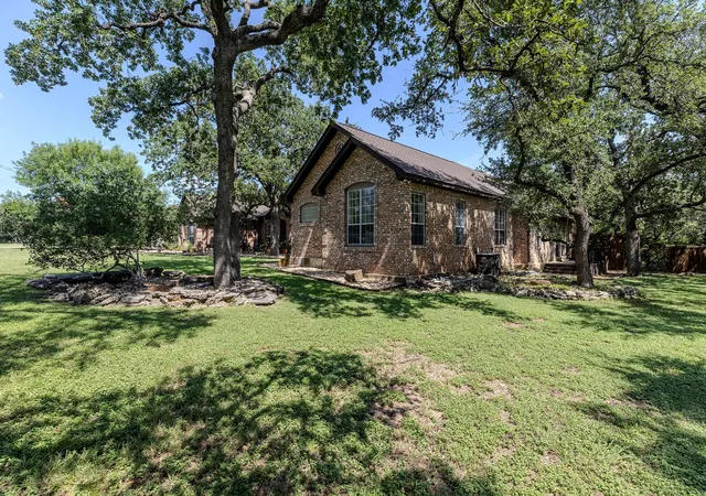 Photo 2 of Single family home for sale at 105 Bonnie Rose, Georgetown, TX 78633 | MLS# 3095813 | Listing updated on 2026-10-09