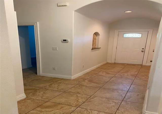 3rd image of 404 Mesa Dr, Del Valle, TX 78617 | MLS# 4178636