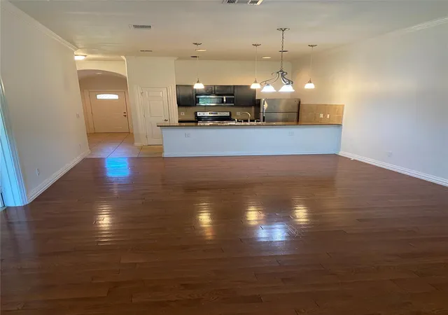 4th image of 404 Mesa Dr, Del Valle, TX 78617 | MLS# 4178636
