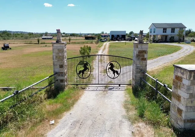 3rd image of 1228 Fm 969, Bastrop, TX 78602 | MLS# 6113285