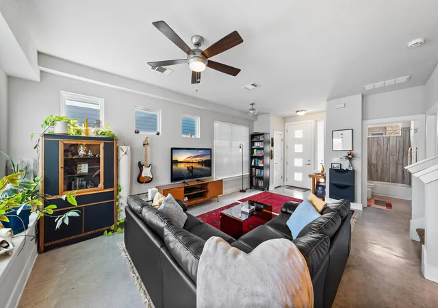 5th image of 1904 Cleese Dr, Austin, TX 78741