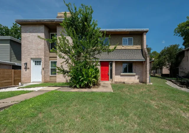 Photo 3 of Condo for sale at 6406 Chimney Crk Cir #B, Austin, TX 78723 | MLS# 3175545 | Listing updated on 2026-09-28