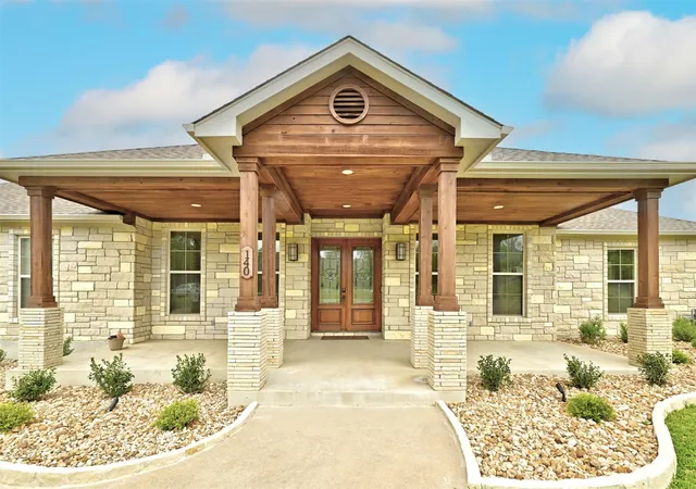 Photo 1 of Single family home for sale at 140 Winchester Rd, Bastrop, TX 78602 | MLS# 1316872 | Listing updated on 2026-09-23
