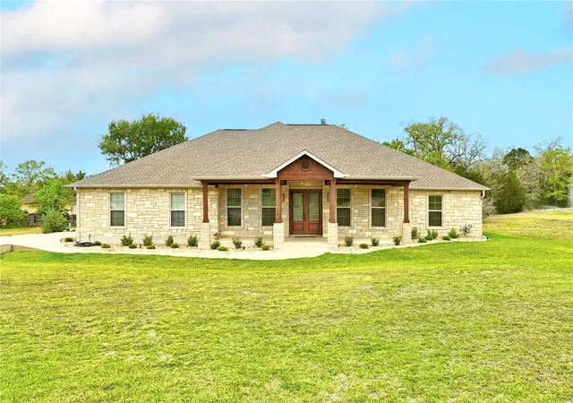 Photo 2 of Single family home for sale at 140 Winchester Rd, Bastrop, TX 78602 | MLS# 1316872 | Listing updated on 2026-09-23