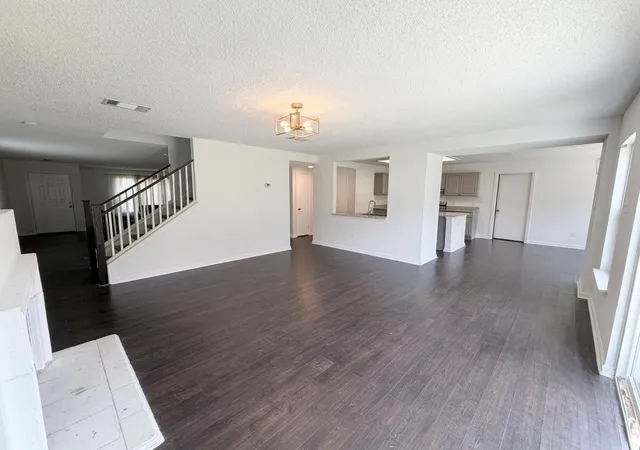 Photo 4 of Single family home for sale at 1707 Treeline Dr, Cedar Park, TX 78613 | MLS# 3217799 | Listing updated on 2026-07-30