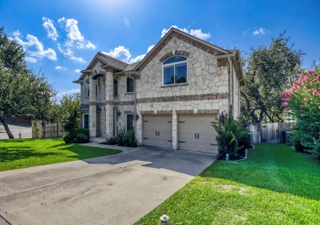 Photo 1 of Single family home for sale at 12052 Tulare Dr, Austin, TX 78738 | MLS# 3963791 | Listing updated on 2026-10-03