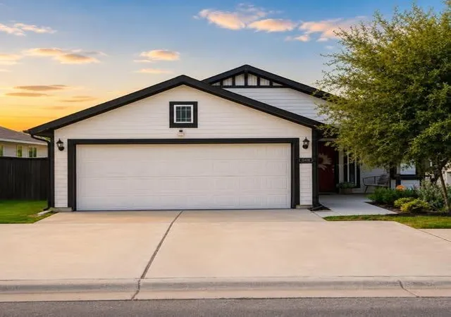 Photo 2 of Single family home for sale at 11408 Milano Dr, Austin, TX 78747 | MLS# 1846117 | Listing updated on 2026-10-23