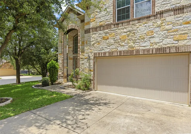 Photo 3 of Single family home for sale at 4372 Barchetta Dr, Round Rock, TX 78665 | MLS# 3166468 | Listing updated on 2026-09-24