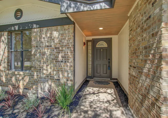 image of 100 S Mount Rushmore Dr, Cedar Park, TX 78613 | MLS# 9774861