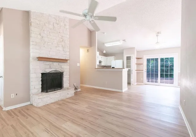 Photo 3 of Sale Pending at 1809 Laurel Path, Round Rock, TX 78664 | MLS# 7889079 | Listing updated on 2026-08-30