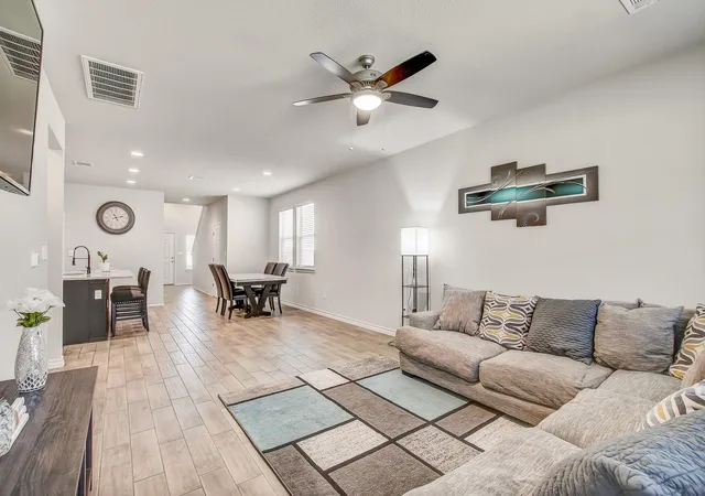 5th image of 495 Eves Necklace Dr, Buda, TX 78610 | MLS# 9674095