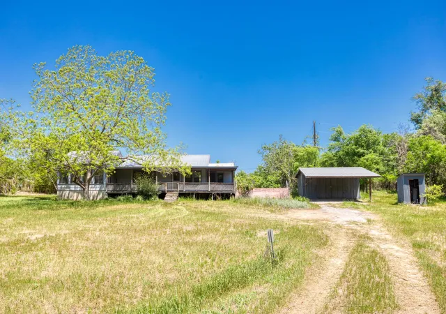 Photo 3 of Single family home for sale at 8612 Fm 1854, Dale, TX 78616 | MLS# 8568677 | Listing updated on 2026-07-29