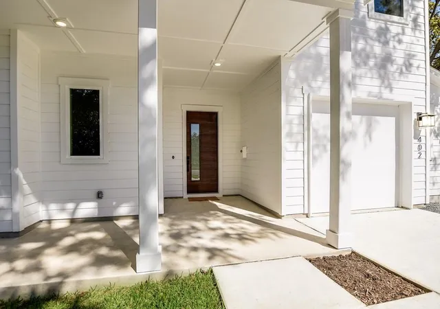 2nd image of 402 Zennia St, Austin, TX 78751 | MLS# 1448784