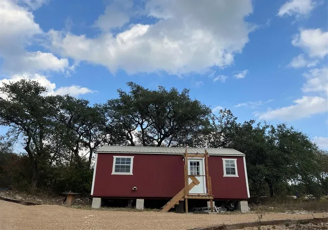 2nd image of 740 County Road 334, Gatesville, TX 76528 | MLS# 9301182