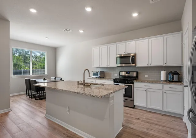 4th image of 319 Arrowhead Vine St, Leander, TX 78641 | MLS# 1547486