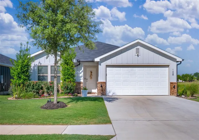 1st image of 108 Hemp Hl, Jarrell, TX 76537 | MLS# 4185099