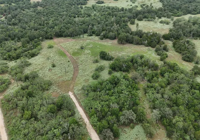 image of 590 Coastal Lane, Luling, TX 78648 | MLS# 2909925
